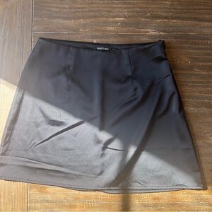 Nasty Gal Sleek Black Satin Mini Skirt - Sleek Y2K Minimal Slip Skirt - US 4